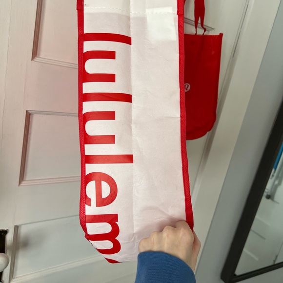 Two Lululemon Reuseable Bags - Picture 3 of 4